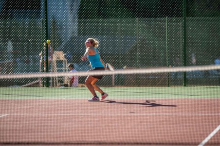 Stage tennis adultes - 3h/jr - Morzine